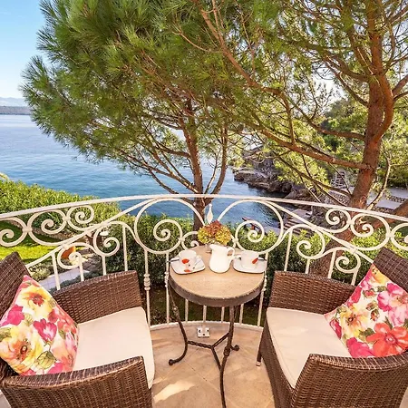 Πανσιόν Klara Malinska