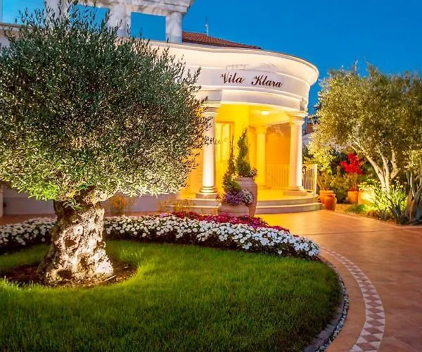 Klara マリンスカ